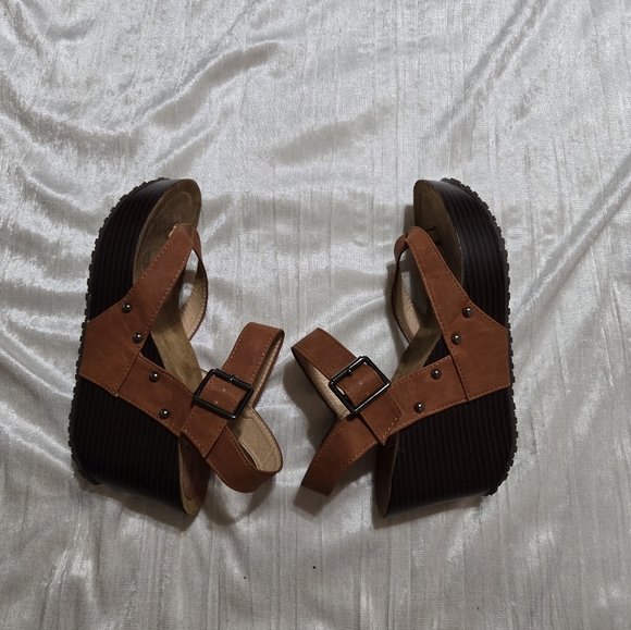 Women’s Brown Strappy Platform Sandals By Agape Size 7 1/2 NWOB - Picture 6 of 8